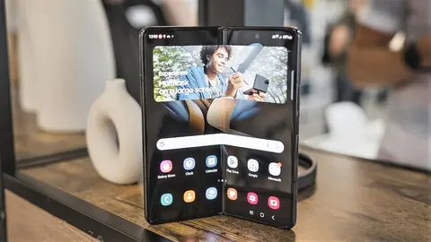 Samsung ficha por Carrefour con el tel&eacute;fono inteligente de la pantalla m&aacute;s grande del mundo