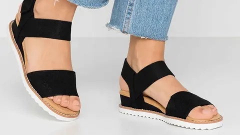 Sandalias Skechers Desert Kiss