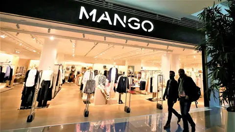 Con este vestido de Mango todas sabr&aacute;n quien manda en la oficina: cuida silueta y versi&oacute;n plus