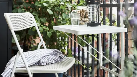 Ikea da soluci&oacute;n para que disfrutes optimizando el espacio de balcones peque&ntilde;os