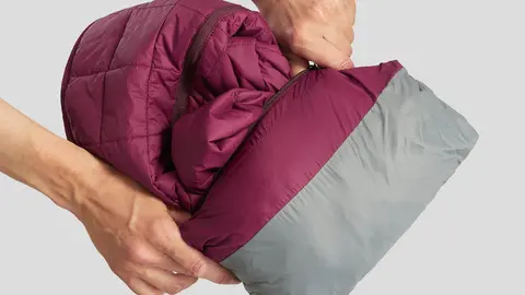 Decathlon apuesta por esta chaqueta que no para de venderse para combatir el fr&iacute;o: 2 colores