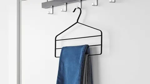 Por fin lleg&oacute; a Ikea una percha para pantalones de calidad
