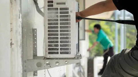 Instalaci&oacute;n de un aire acondicionado