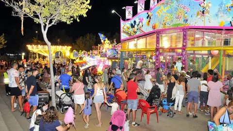 Violan a una joven mientras orinaba en un ba&ntilde;o port&aacute;til de la Feria de Linares