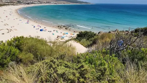 Desaparecen 3 hombres mientras nadaban en una playa de C&aacute;diz