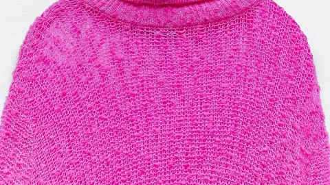 Vestido de punto Cuello Subido de Zara en color rosa fl&uacute;or