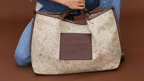 Bolso grande ande o no ande de Mango