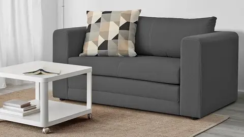 El mejor sof&aacute; para la salita es lo m&aacute;s nuevo de Ikea: 2 plazas, f&aacute;cil de colocar y es cama