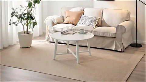 La nueva alfombra de Ikea de tama&ntilde;o gigante para suelos de madera y vin&iacute;licos: bonita y resistente