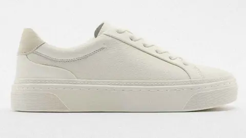 Zapatillas de piel de Zara