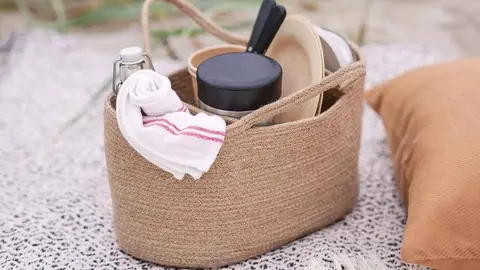 Ikea sorprende con la mejor alternativa para ir de picnic: en este bolso cabe todo lo que necesitas