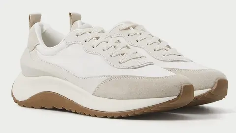 Ahora tambi&eacute;n venden zapatillas en Oysho: quedan ideales este oto&ntilde;o con vaqueros o un vestido