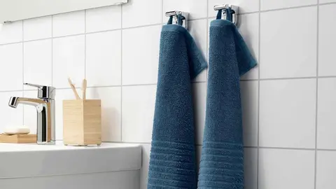 El azul es el color de la temporada de este septiembre 2022: Ikea lo lleva al ba&ntilde;o