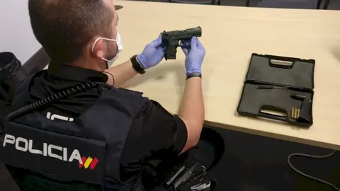 P&aacute;nico en M&aacute;laga. As&iacute; ha sido el tiroteo en un descampado de la zona Este