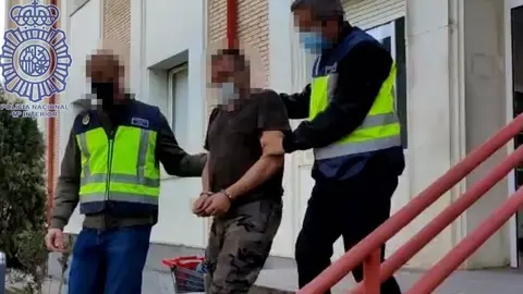 Pillado un ladr&oacute;n de pisos en Sevilla. Lo llevaban buscando 15 a&ntilde;os