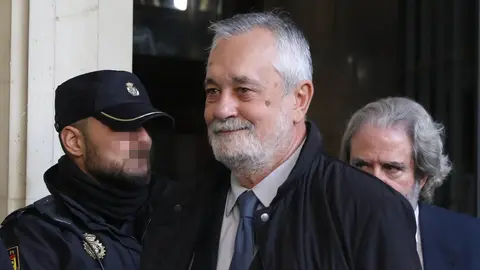 Jos&eacute; Antonio Gri&ntilde;&aacute;n