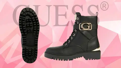 Adi&oacute;s fr&iacute;o en los pies: Guess renueva el armario con un par de botas militares (en color negro)