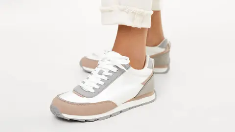 De locos: Parfois lanza unas sneakers divinas en Nylon para llevar con vaqueros 'cheaper' que Nike, Skechers o Adidas