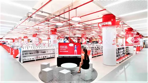 2 en 1: Media Markt se al&iacute;a con Taurus con la aspiradora de escoba y de mano del futuro