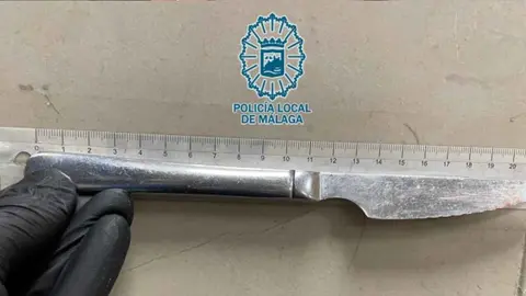 Cuchillo de la agresi&oacute;n