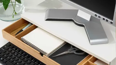 Base de monitor con caj&oacute;n ELLOVEN de Ikea