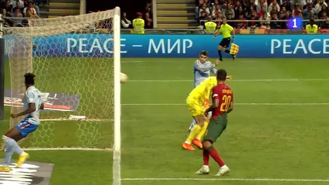 Espa&ntilde;a se impone a Portugal 0-1 y se clasifica para la Final Four