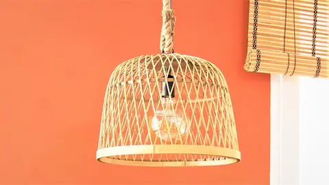 La l&aacute;mpara balinesa de Leroy Merlin vuelve a un precio rompedor: menos de 90 euros y dise&ntilde;o bestial