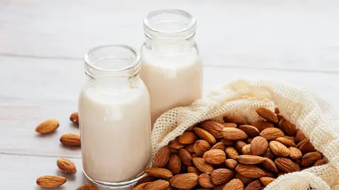 Bebidas veganas de Mercadona y Alcampo: c&oacute;mo mezclarlas para que el caf&eacute; est&eacute; delicioso