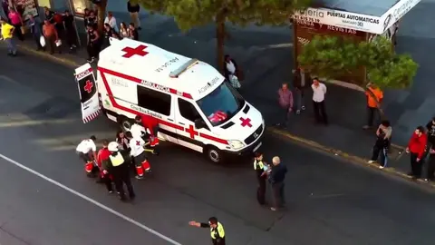 P&aacute;nico en Almer&iacute;a. Un coche se sale de la calzada, se sube a la acera y atropella a un peat&oacute;n