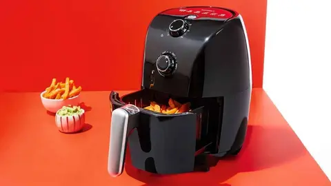 La locura por la freidora de aire de Lidl que te sirve para ahorrar en la factura de la luz