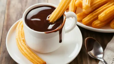 Churros con chocolate (2)