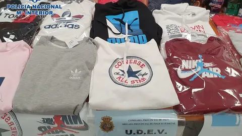 As&iacute; acaban con un grupo dedicado a falsificar ropa de marca en Ja&eacute;n. Varias detenciones