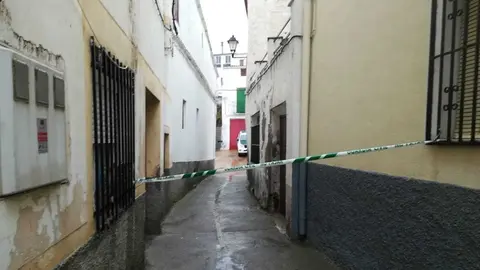 Matan a un hombre de un tiro en Almer&iacute;a, lo dejan en una cuneta y acaban reconociendo los hechos