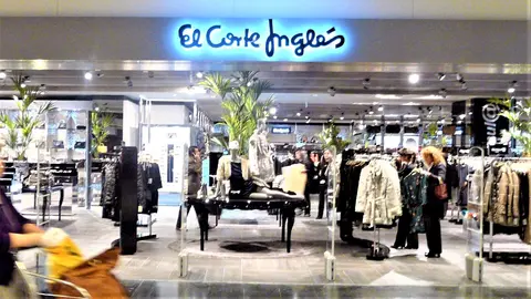 La chaqueta de Adidas que necesitas este oto&ntilde;o e invierno est&aacute; en El Corte Ingl&eacute;s