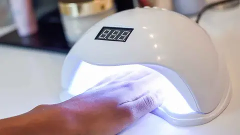 L&aacute;mpara Led U&ntilde;as UV de Moulei en Amazon
