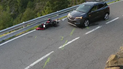 Muere un motorista tras chocar contra un turismo en la N-433 a la altura de Cortegana (Huelva)