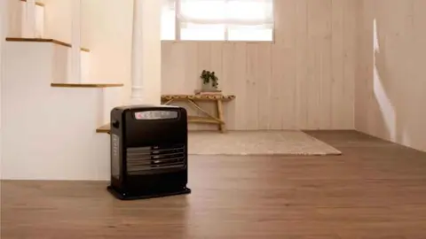 Estufa de parafina electr&oacute;nica WEBER Ser 1730Tc2