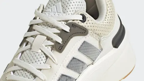 Las zapatillas de Adidas para pisar fuerte en moda casual ya vistas con vaqueros o vestidos