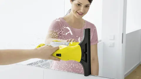 K&auml;rcher ficha por Lidl y llega con su limpia cristales recargable que deja todo sin marcas