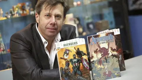 As&iacute; era Carlos Pacheco, el mejor dibujante espa&ntilde;ol de superh&eacute;roes fallecido en C&aacute;diz