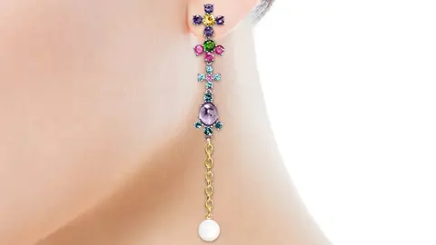 Los pendientes m&aacute;s largos de la joyer&iacute;a de Tous