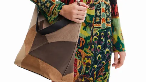 El bolso de Desigual que arrasa en Amazon