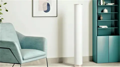 Leroy Merlin tiene la soluci&oacute;n para ahorrar en la factura de la luz con una columna l&aacute;mpara led