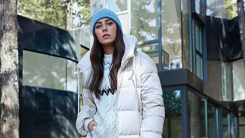 El look que Blanca Su&aacute;rez ha puesto de moda para combatir el invierno arrasa en El Corte Ingl&eacute;s