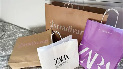 Bolsas de Stradivarius y Zara