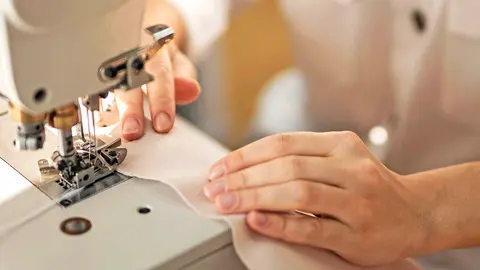 El Black Friday regresa a Lidl la m&aacute;quina de coser del futuro