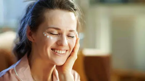 El Corte Ingl&eacute;s | Bobbi Brown lanza una inesperada crema reparadora para regalar estas Navidades