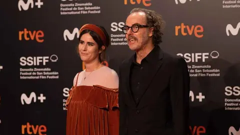 Julio de la Rosa en el festival de San Sebasti&aacute;n presentando Modelo 77