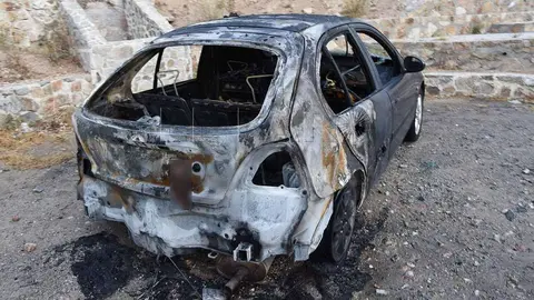 M&aacute;xima tensi&oacute;n en la c&aacute;rcel de Botafuegos en Algeciras. Un preso quema el coche de un funcionario