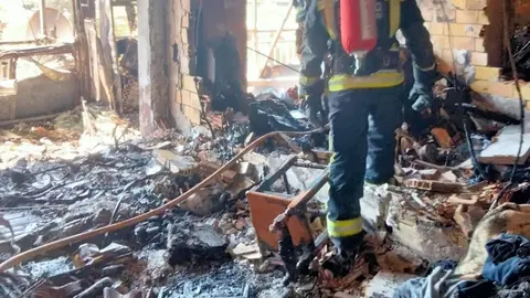 Tremenda tragedia en Granada. Mueren 2 ancianos en el incendio de su vivienda